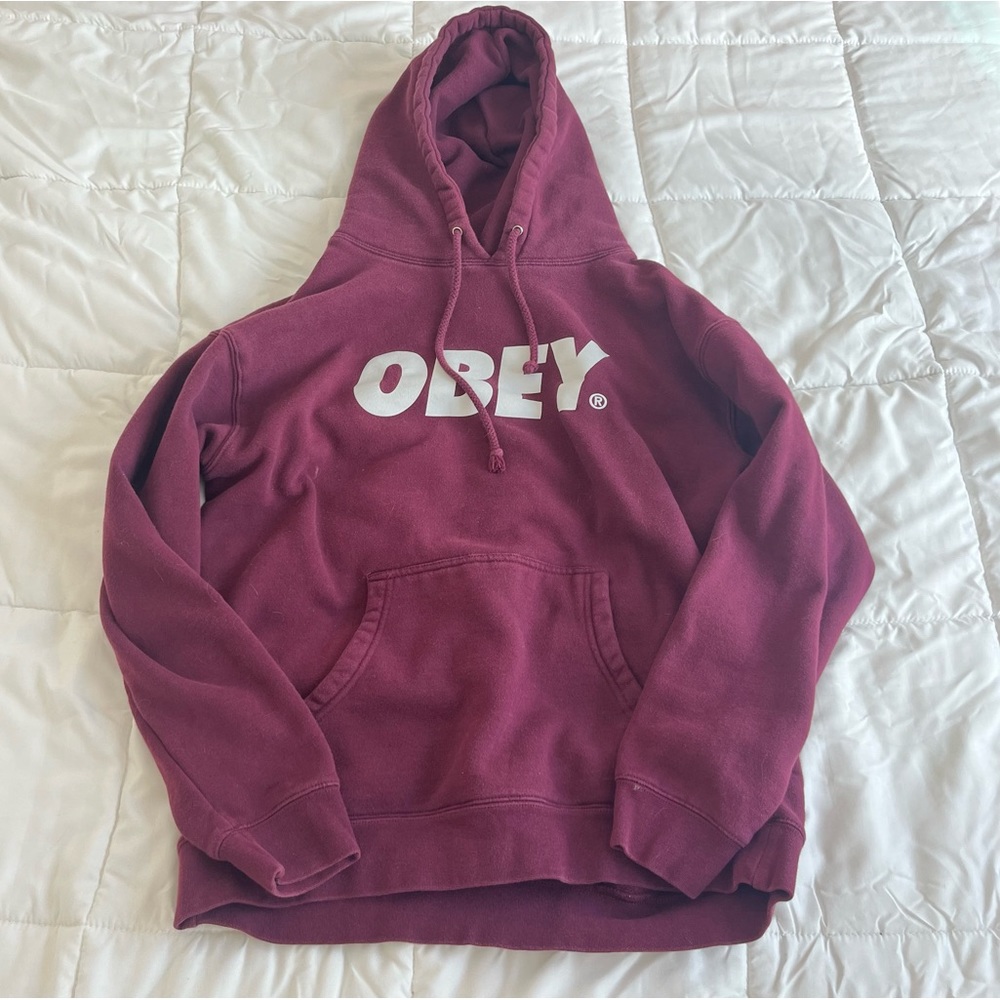 Obey sweatshirt